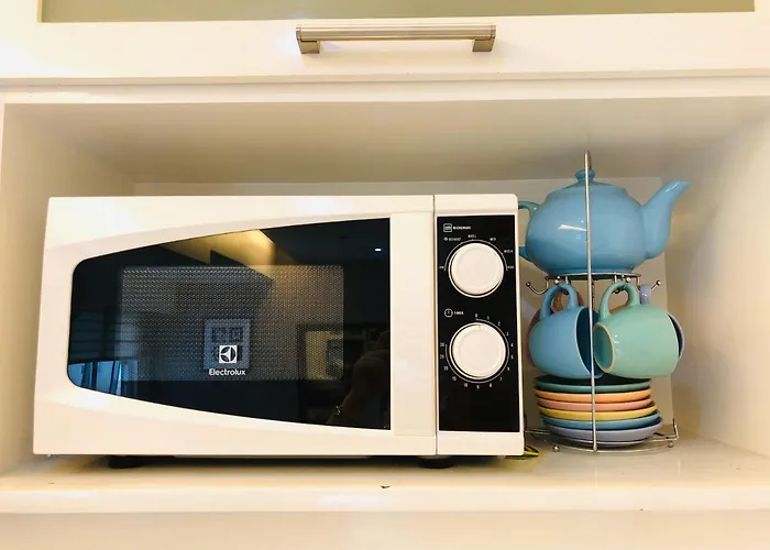 Apartment Antonios Place 2br Loft At Fort Victoria Bgc W/ Free Wifi & Netflix