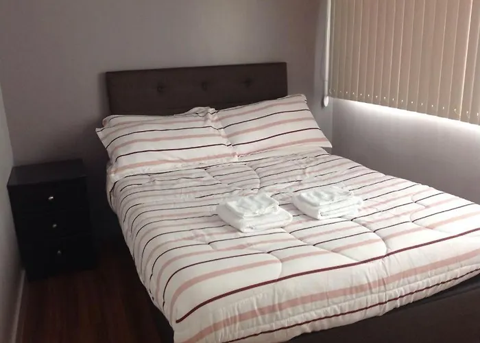Antonios Place 2br Loft At Fort Victoria Bgc W/ Free Wifi & Netflix *