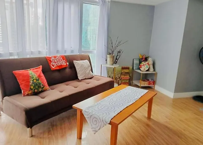 Antonios Place 2br Loft At Fort Victoria Bgc W/ Free Wifi & Netflix Apartment *