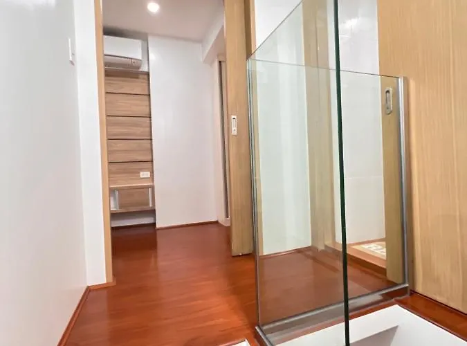 Antonios Place 2br Loft At Fort Victoria Bgc W/ Free Wifi & Netflix Apartment *