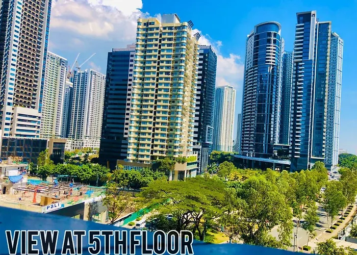 Antonios Place 2br Loft At Fort Victoria Bgc W/ Free Wifi & Netflix * Manila