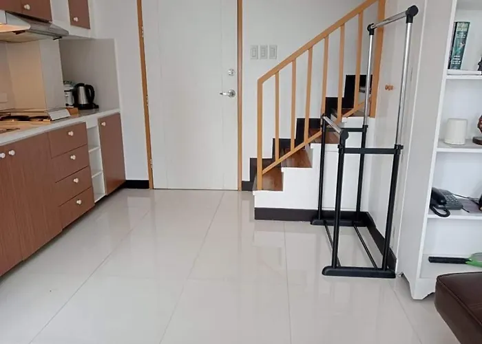 Antonios Place 2br Loft At Fort Victoria Bgc W/ Free Wifi & Netflix *