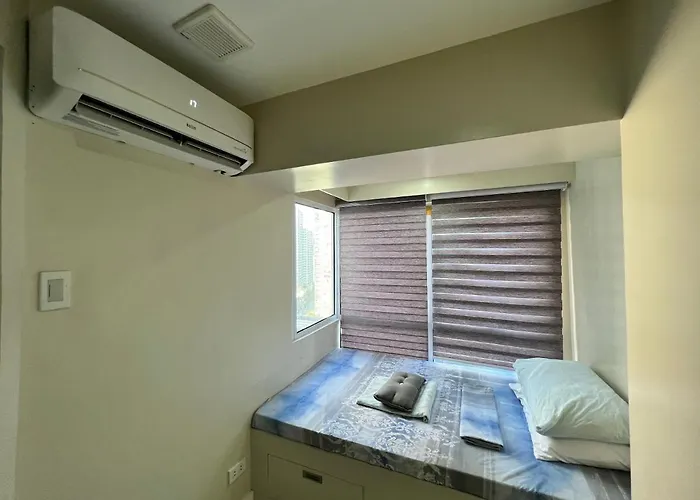 Antonios Place 2br Loft At Fort Victoria Bgc W/ Free Wifi & Netflix *